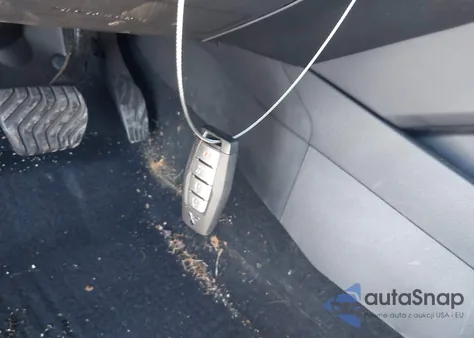 2023 Mitsubishi Outlander Se 2.5 2Wd z USA, uszkodzony, nr VIN JA4J3UA89PZ050614